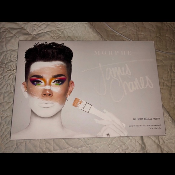 The James Charles Palette - Picture 3 of 6